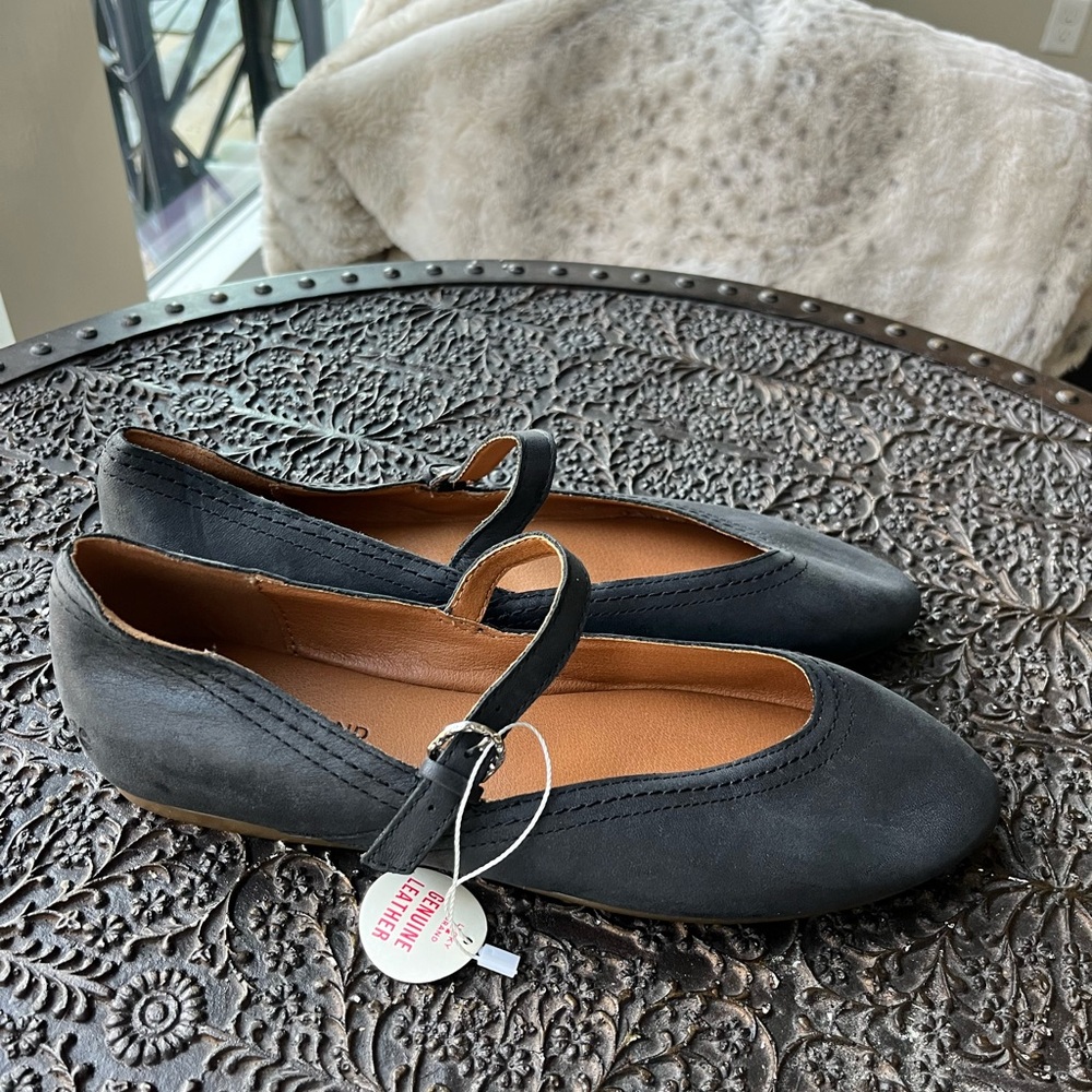 LUCKY BRAND ALBAJANE MARYJANE FLATS IN BLACK 7.5 - Picture 5 of 9